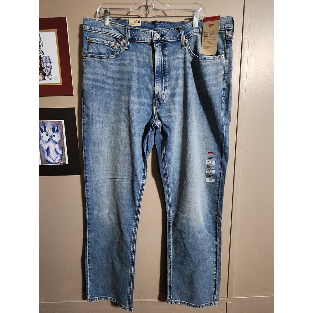Levi's 541 Athletic Taper Stretch Jeans 38x30 Light Wash Blue